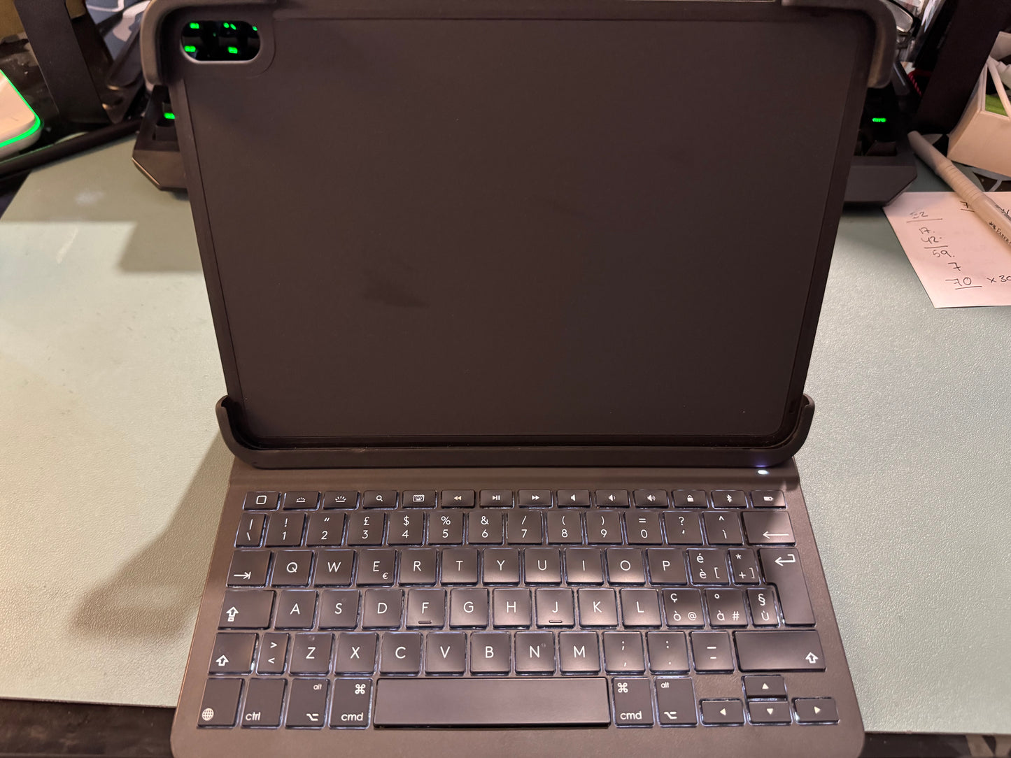 Logitech Slim Folio Pro para iPad Pro de 11 pulgad
