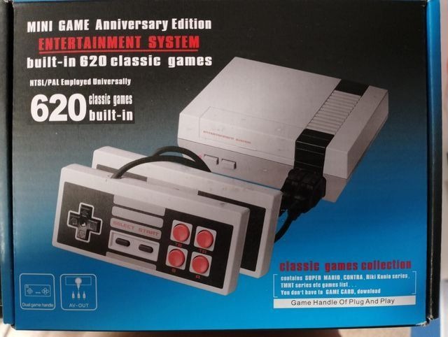 CONSOLA CLÓNICA NES MINI 620 JUEGOS